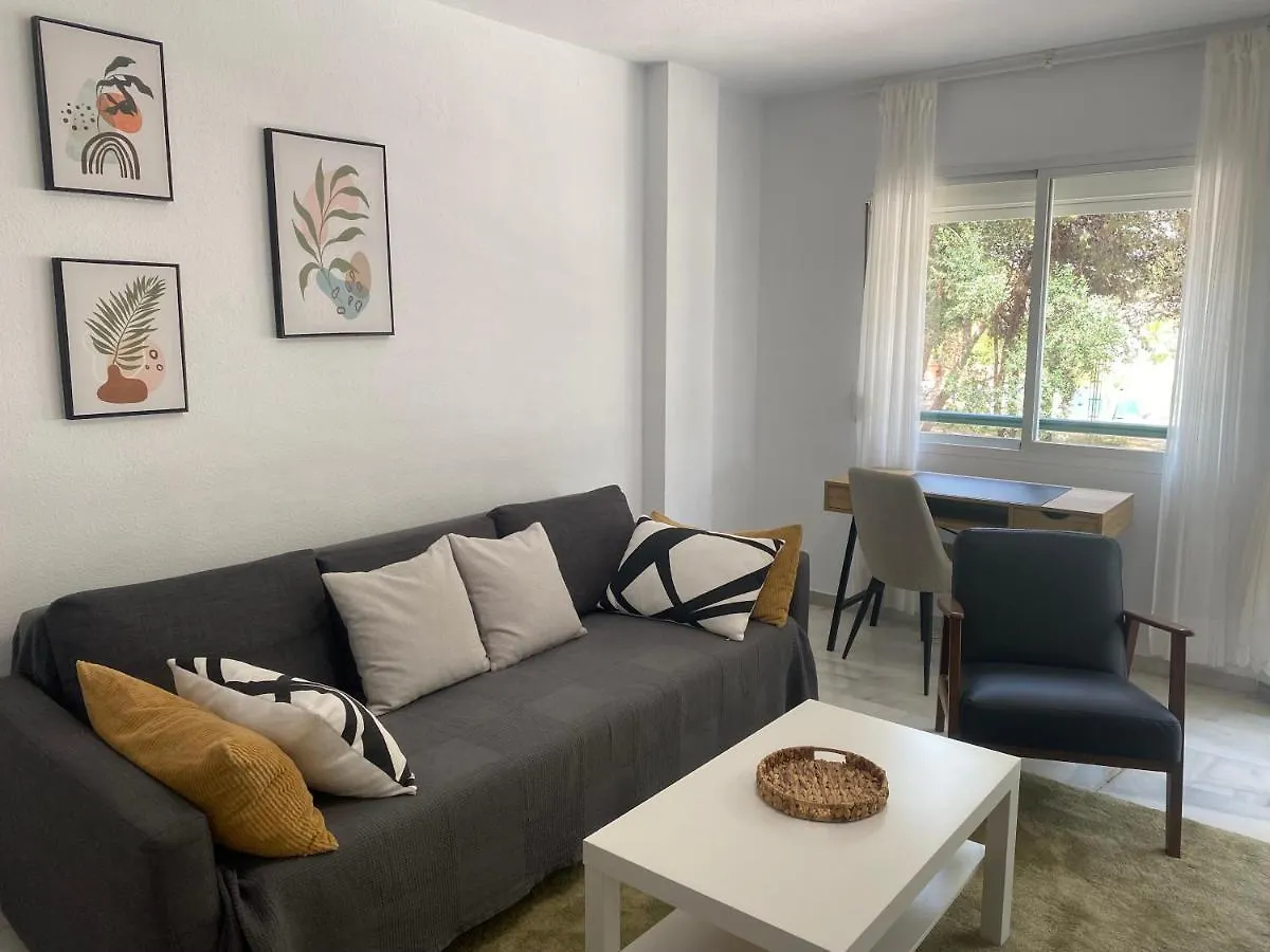 Apartamento ¡NUEVO! Zona tranquila cerca de la playa de La Carihuela Torremolinos 0*,  España
